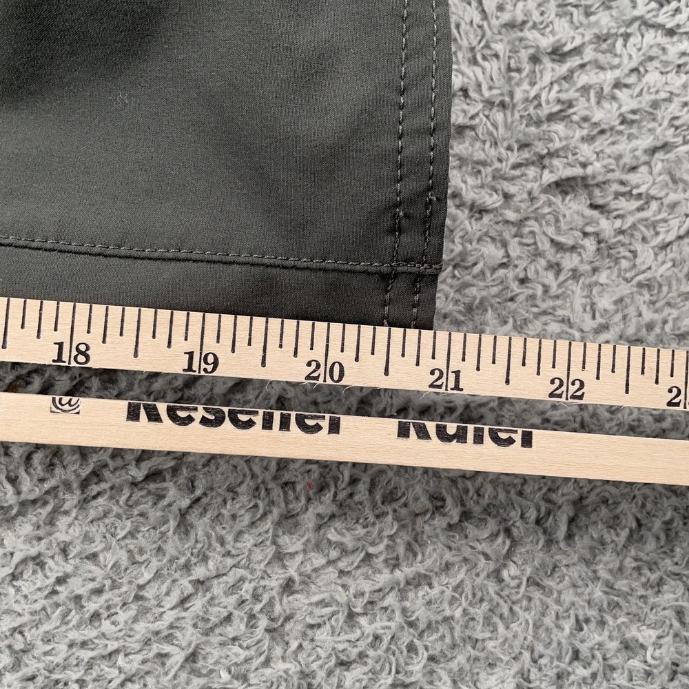 Eddie Bauer Olive Green Cargo Capris - Picture 6 of 9